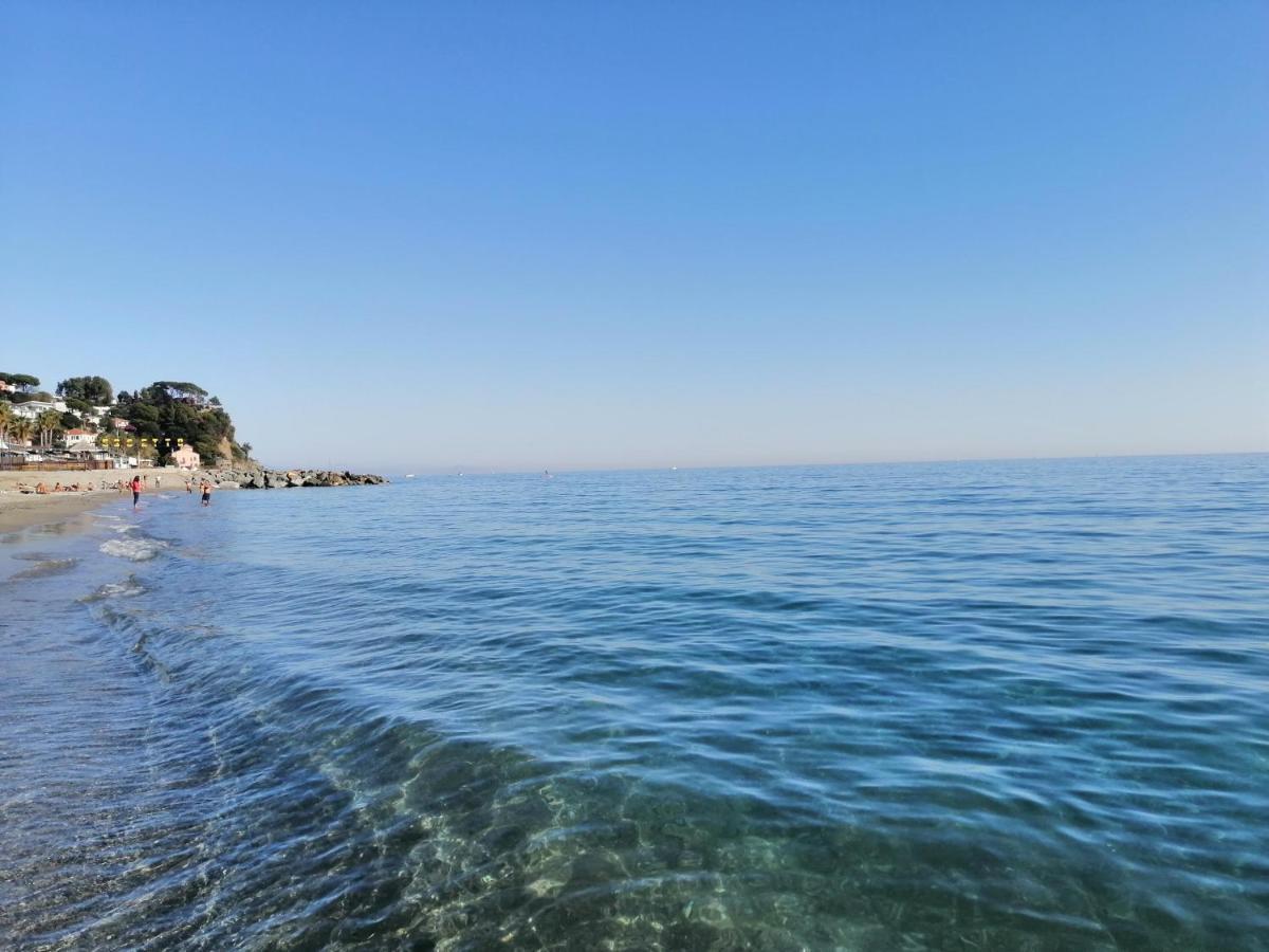 Hotel Blue Fish Albisola Superiore